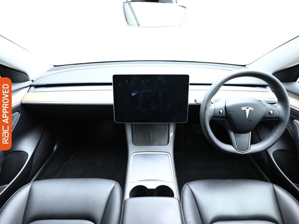 Used Tesla Model 3 2021 for sale - 75735642: Photo 2