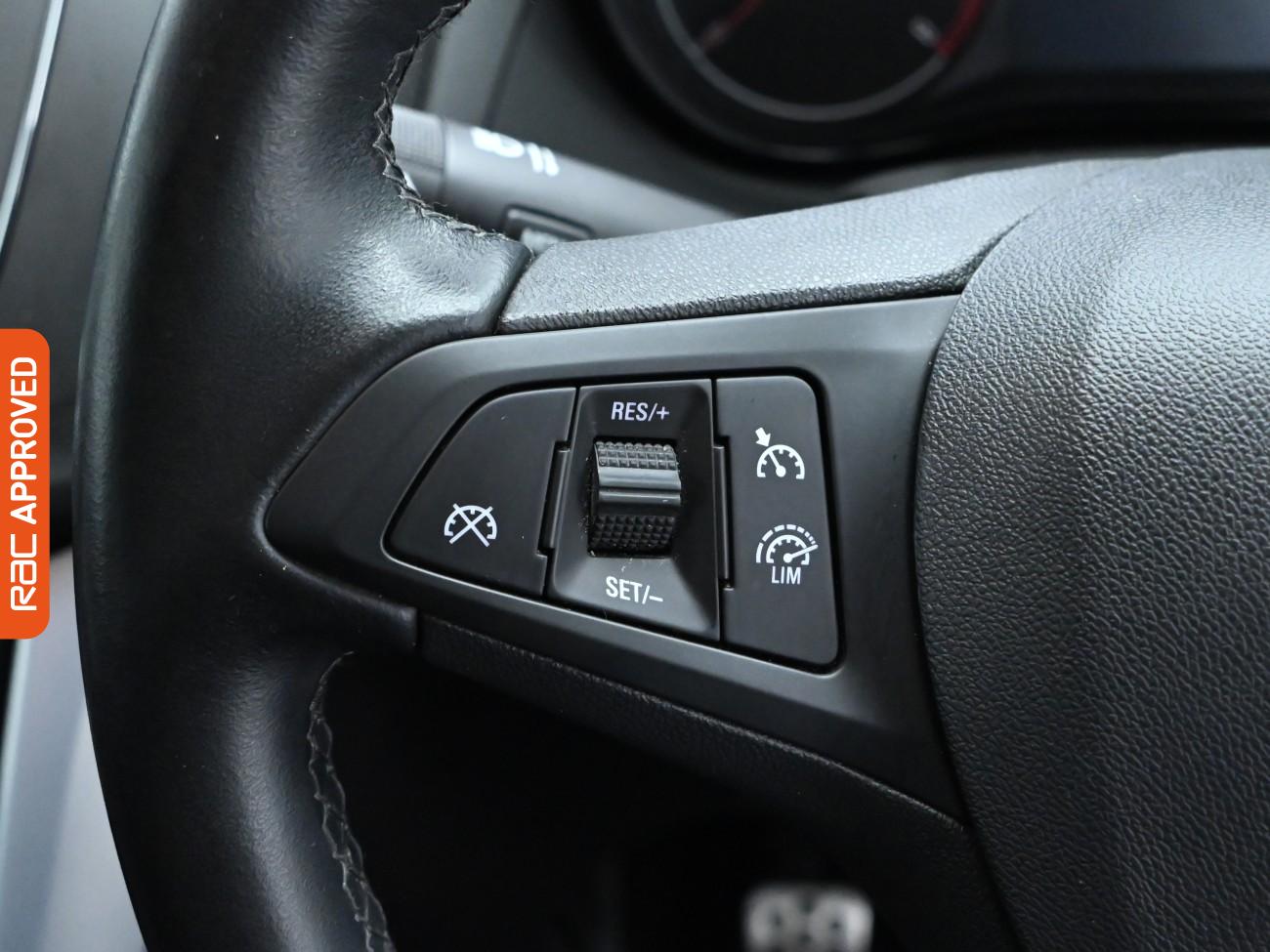 Used Vauxhall Zafira Tourer 2018 for sale - 76330708: Photo 17