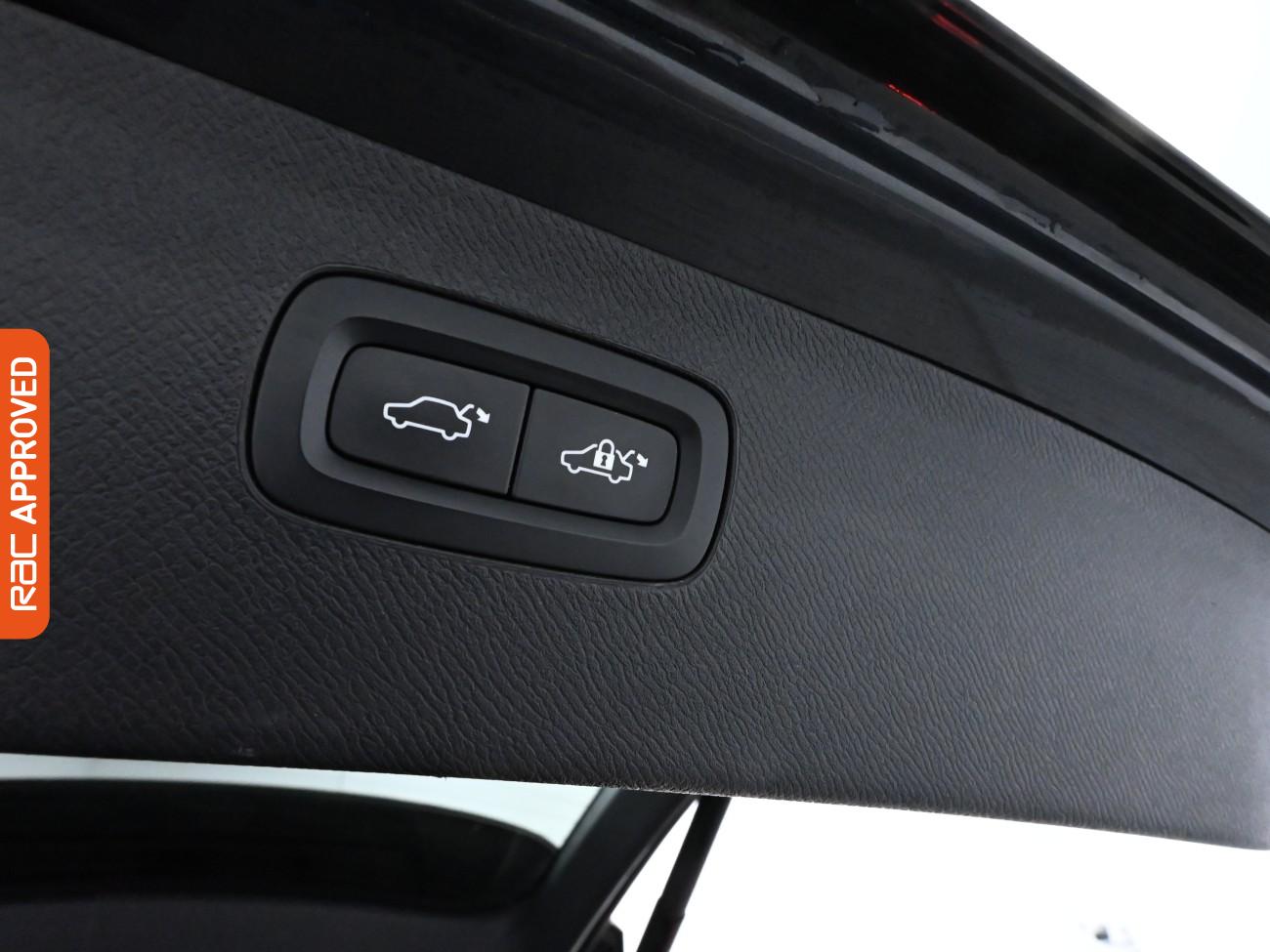 Used Volvo XC90 2019 for sale - 76395384: Photo 14