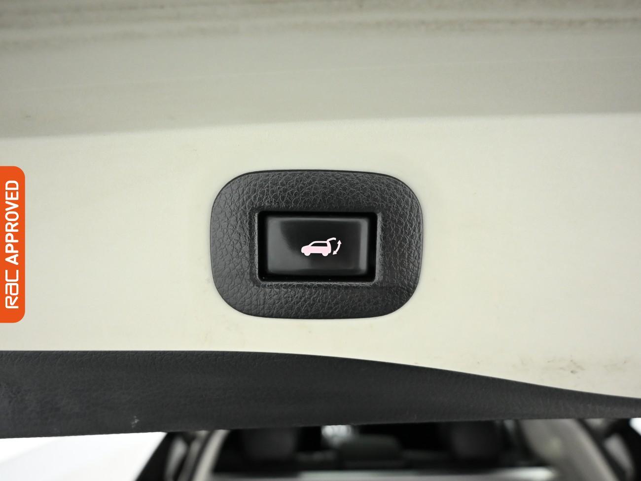 Used Nissan X-Trail 2017 for sale - 76685727: Photo 25