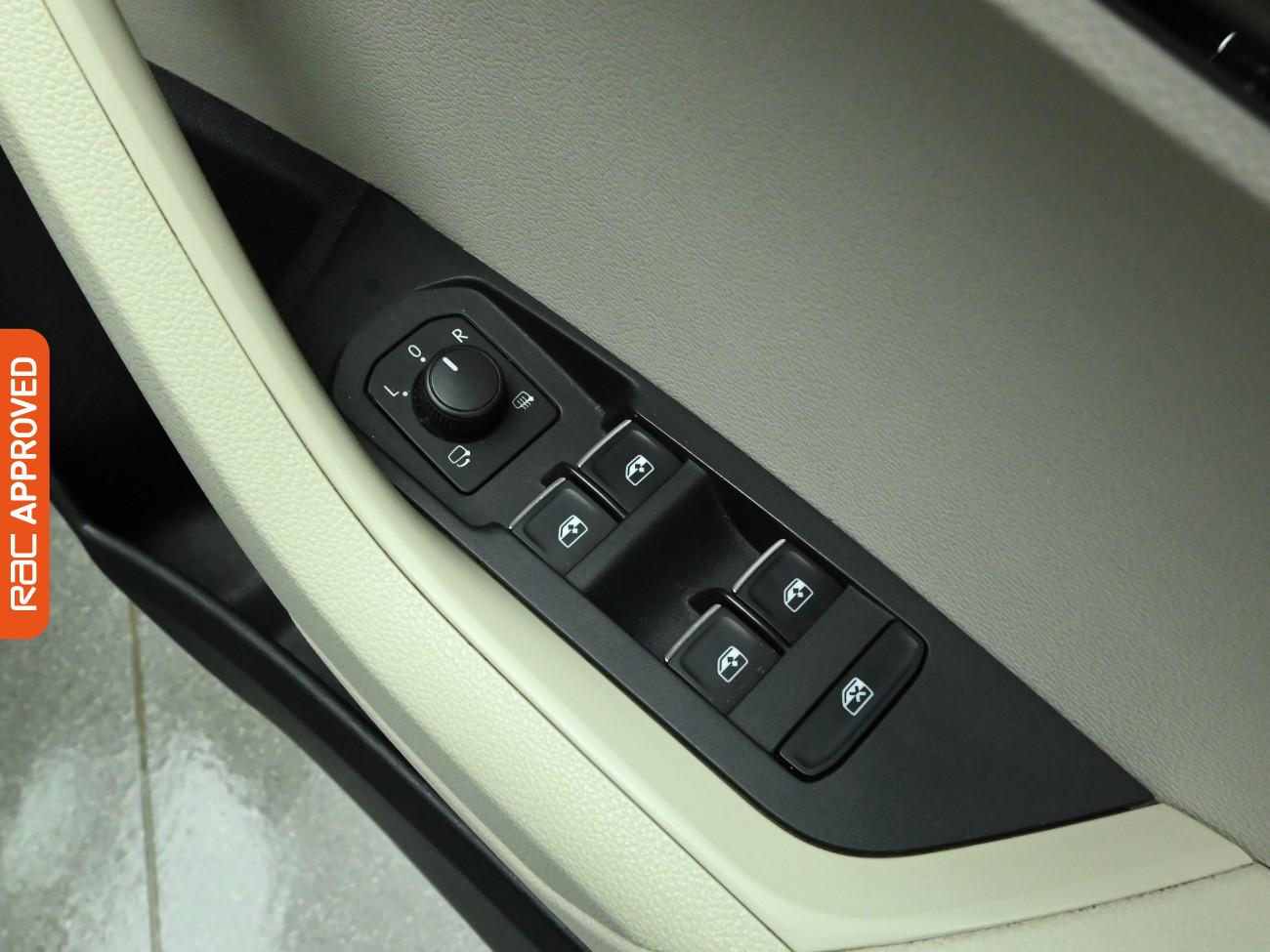 Used Skoda Karoq 2018 for sale - 77249493: Photo 25