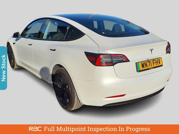 Used Tesla Model 3 2021 for sale - 76128452: Photo 2