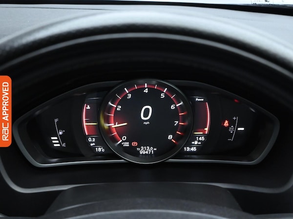 Used Volvo V40 2017 for sale - 75711327: Photo 11