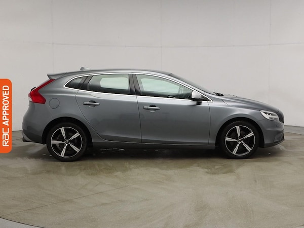 Used Volvo V40 2017 for sale - 75711327: Photo 6