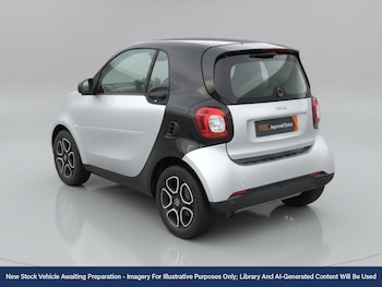 Used smart fortwo 2018 for sale - 76878298: Photo