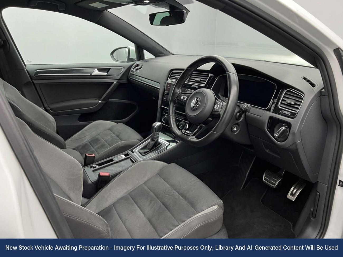 Used Volkswagen Golf 2014 for sale - 77187523: Photo 3