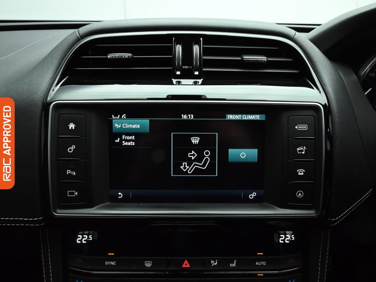 Used Jaguar F-Pace 2018 for sale - 77233309: Photo 15