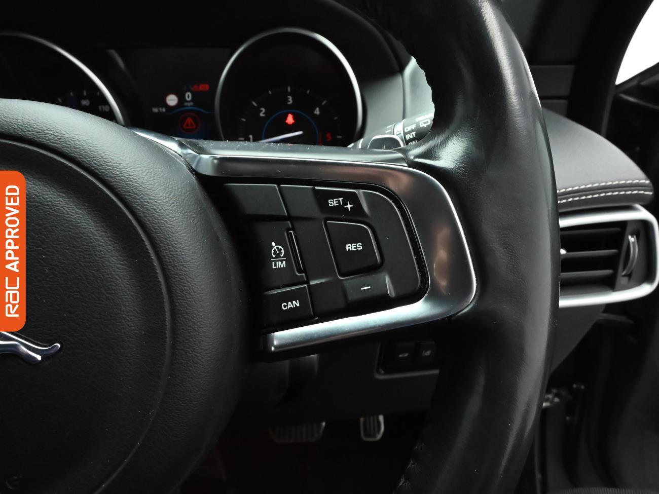 Used Jaguar F-Pace 2018 for sale - 77233309: Photo 24