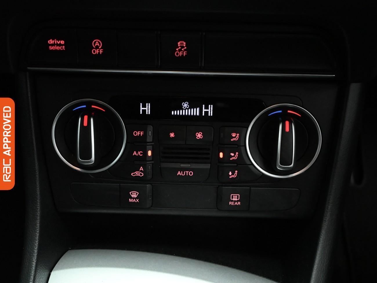 Used Audi Q3 2018 for sale - 76739622: Photo 15