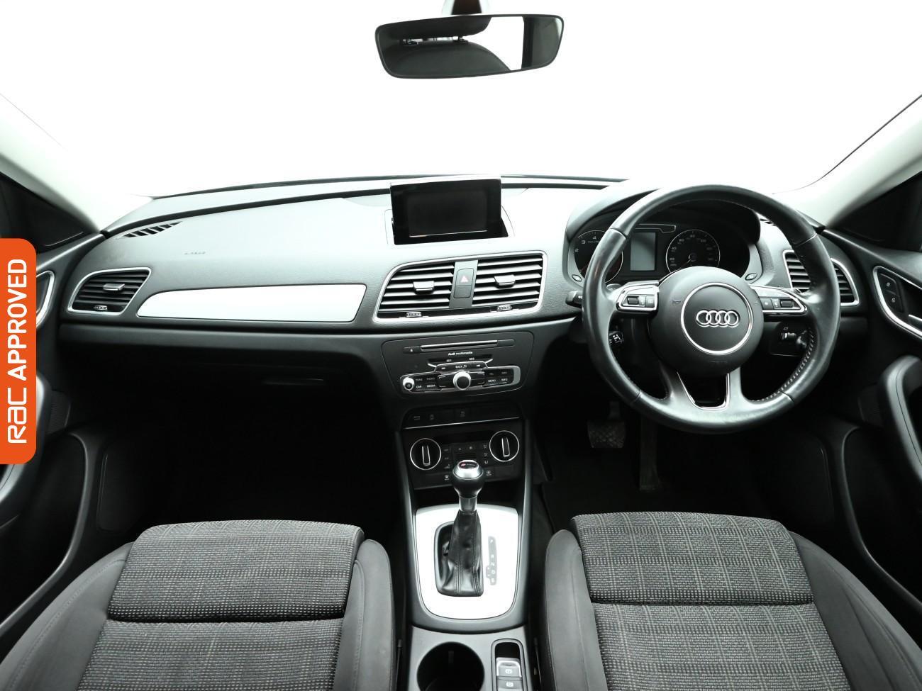 Used Audi Q3 2018 for sale - 76739622: Photo 2