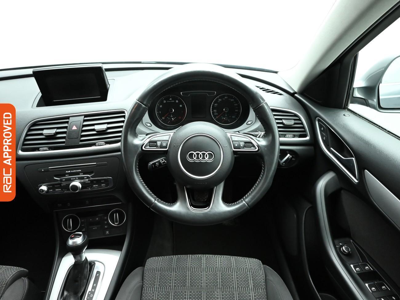 Used Audi Q3 2018 for sale - 76739622: Photo 9
