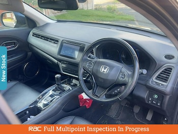 Used Honda HR-V 2017 for sale - 75511010: Photo