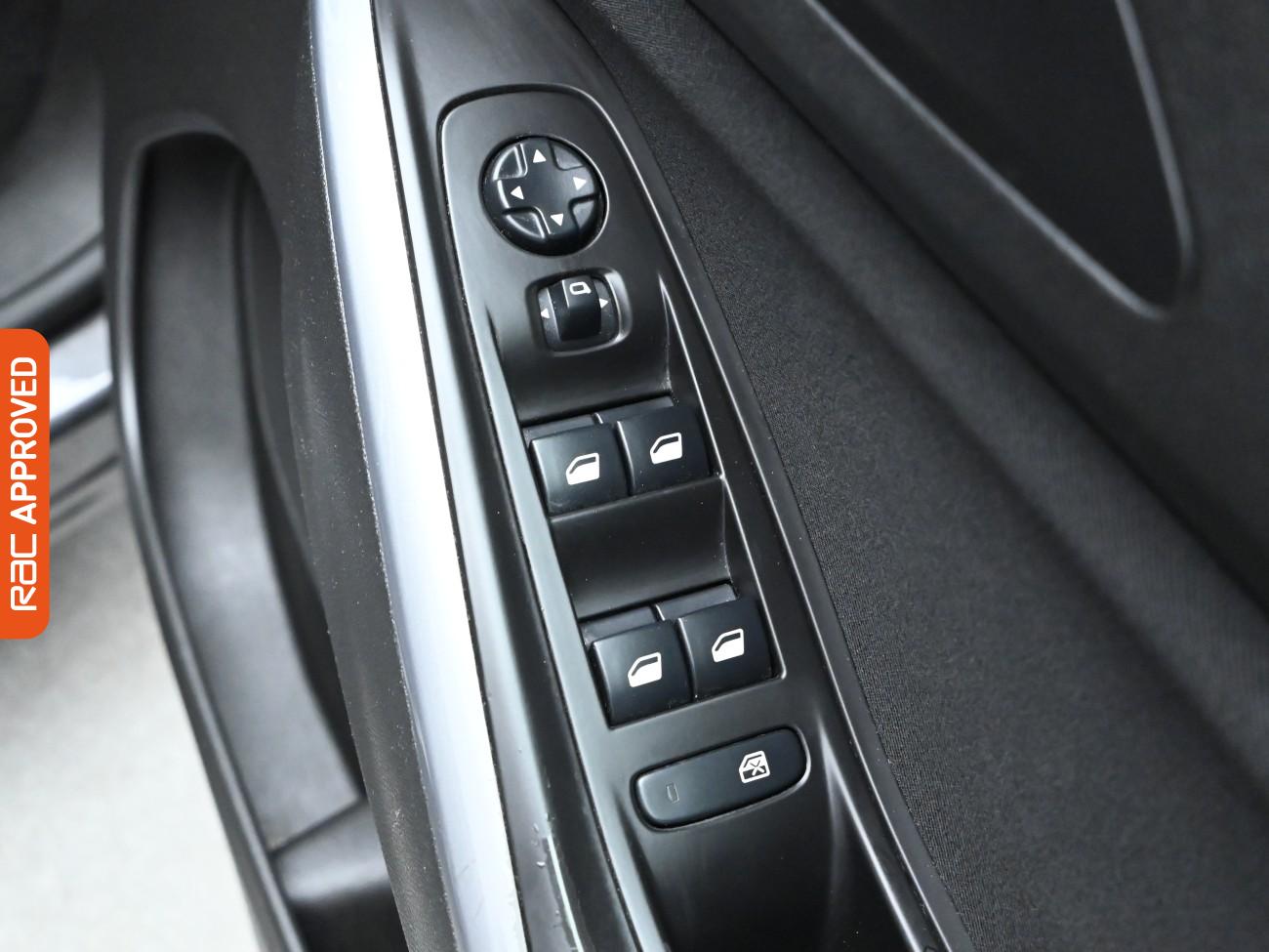Used Vauxhall Grandland X 2019 for sale - 75778157: Photo 22