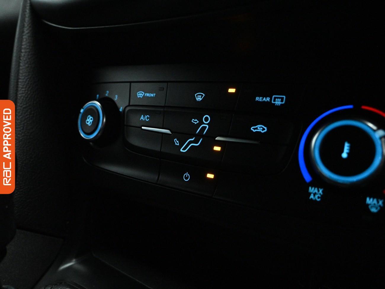 Used Ford Focus 2018 for sale - 77747836: Photo 14