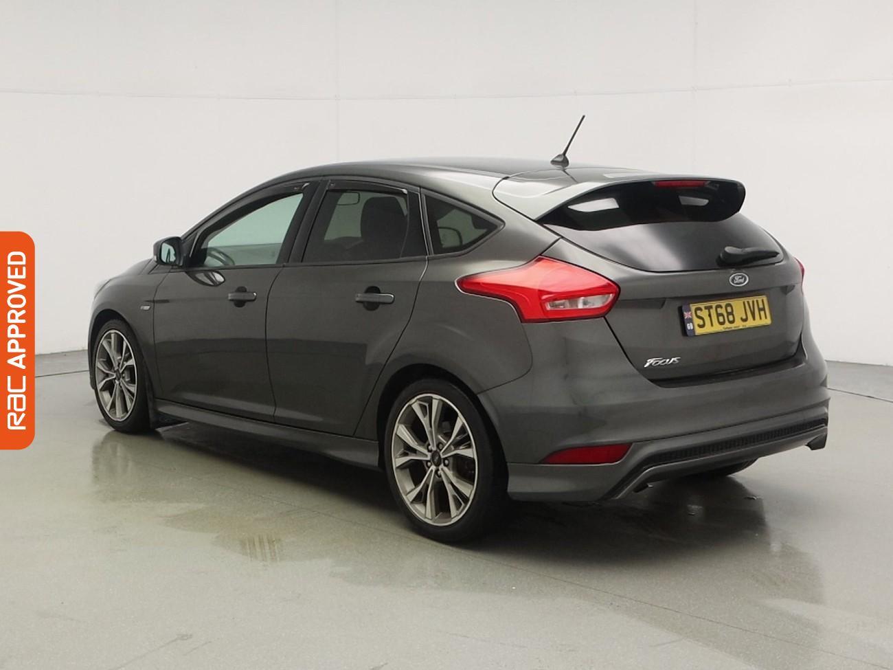 Used Ford Focus 2018 for sale - 77747836: Photo 4