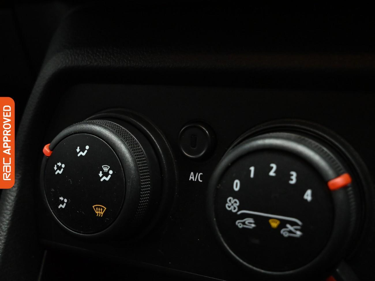 Used Dacia Sandero 2022 for sale - 77540974: Photo 14