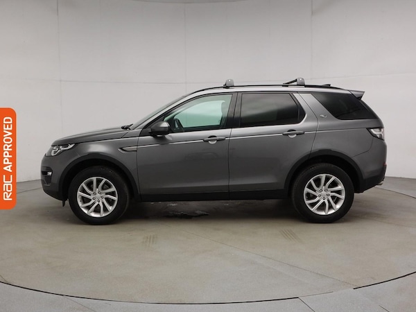 Used Land Rover Discovery Sport 2016 for sale - 76323920: Photo 32