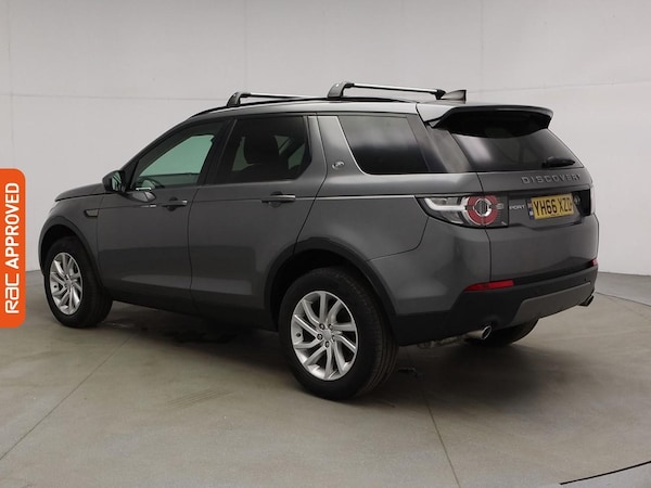 Used Land Rover Discovery Sport 2016 for sale - 76323920: Photo 4