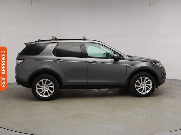 Used Land Rover Discovery Sport 2016 for sale - 76323920: Photo 6