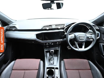 Used Audi Q3 2021 for sale - 75594002: Photo