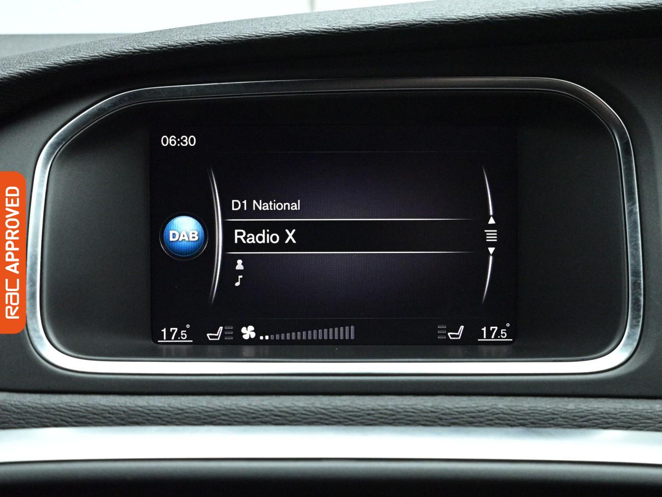 Used Volvo V40 2017 for sale - 78107700: Photo 14