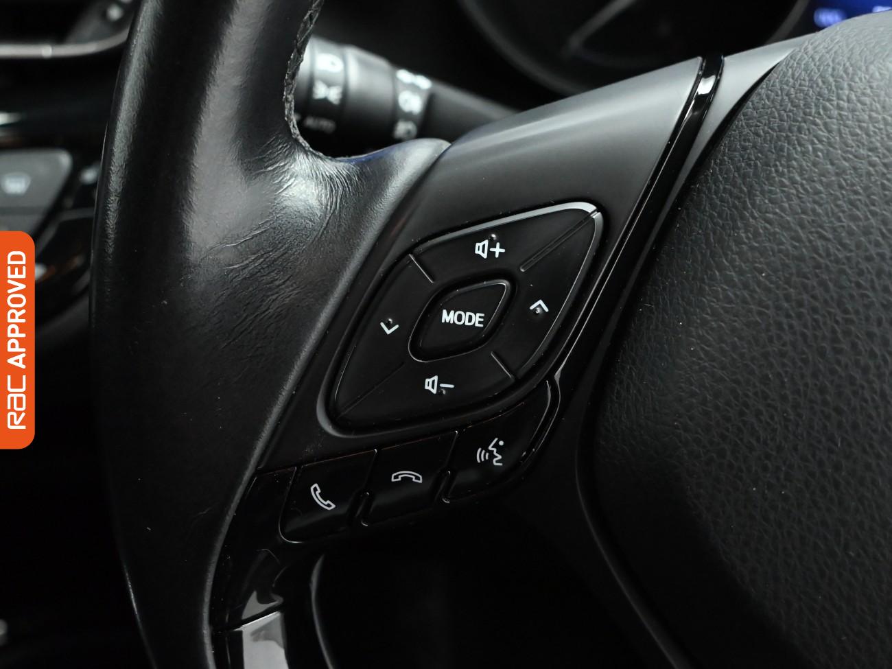 Used Toyota C-HR 2017 for sale - 76805233: Photo 22