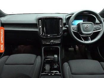 Used Volvo XC40 2023 for sale - 78175742: Photo