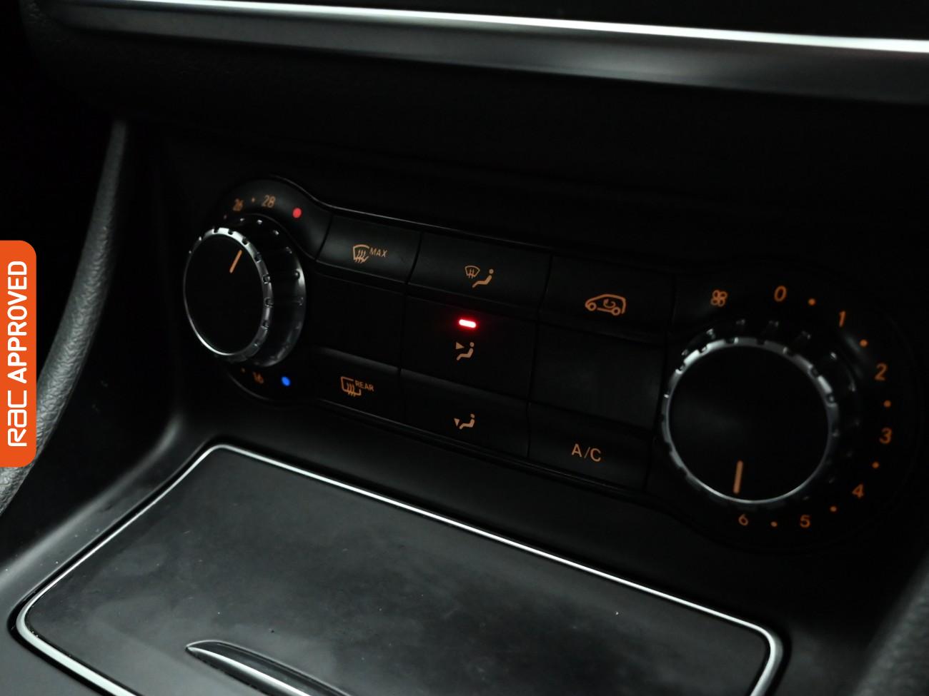 Used Mercedes-Benz GLA 2019 for sale - 77138951: Photo 17