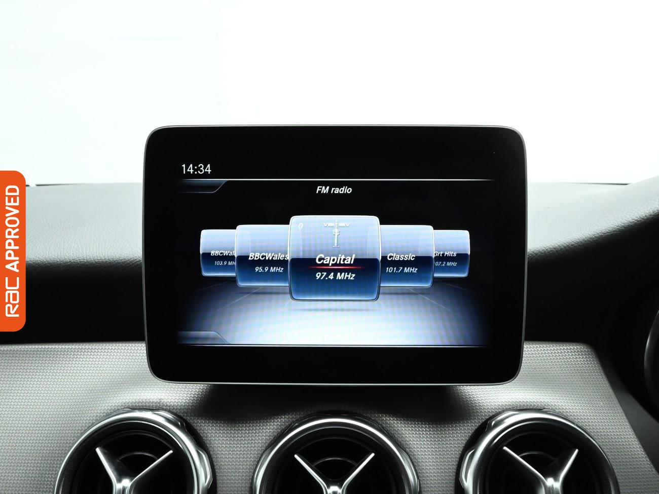 Used Mercedes-Benz GLA 2019 for sale - 77138951: Photo 3