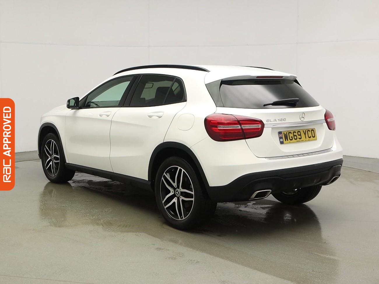 Used Mercedes-Benz GLA 2019 for sale - 77138951: Photo 4