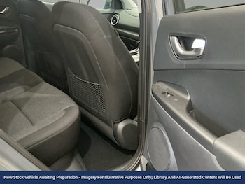 Used Hyundai KONA 2023 for sale - 78512437: Photo