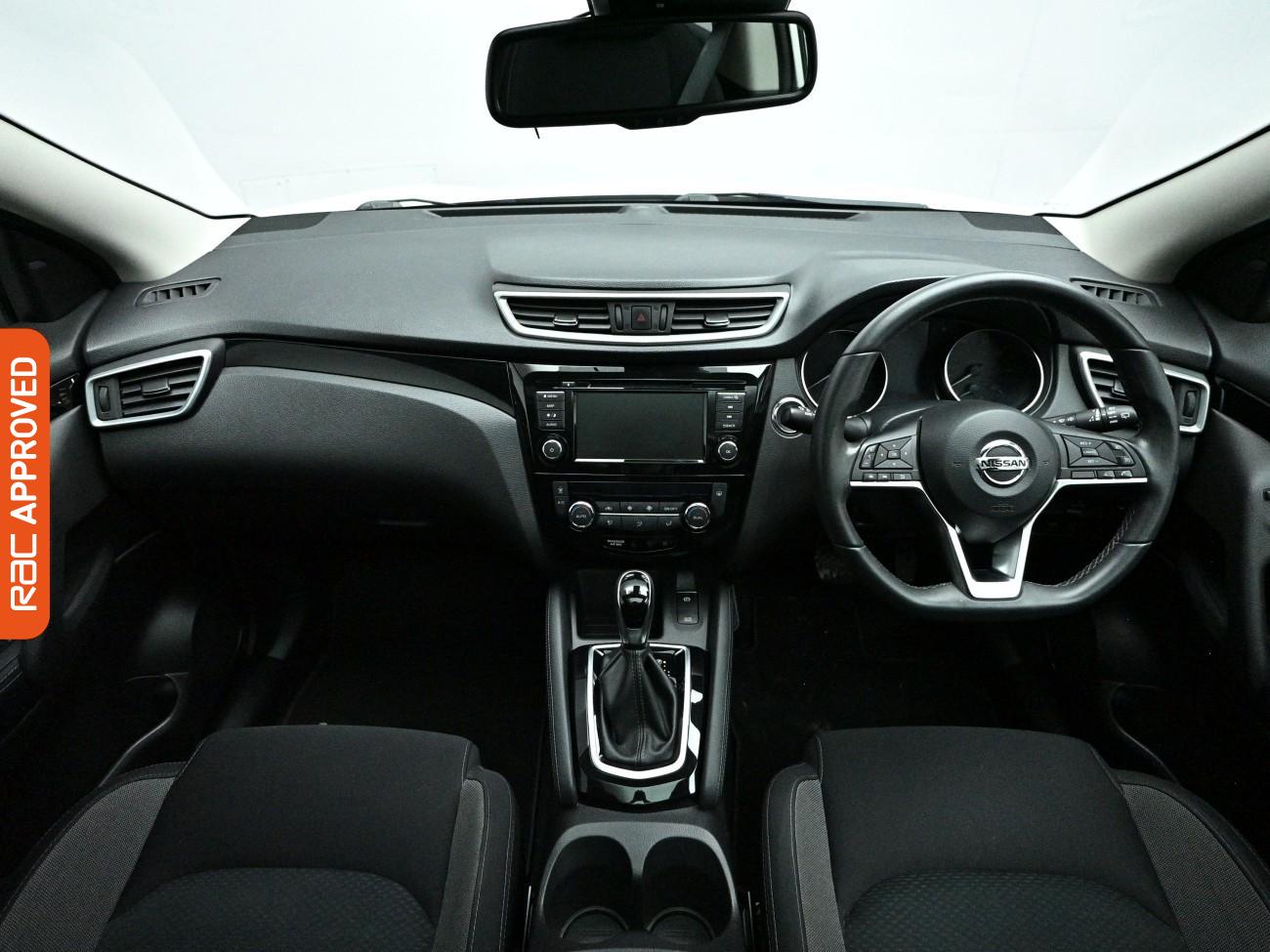 Used Nissan Qashqai 2020 for sale - 77963225: Photo 2