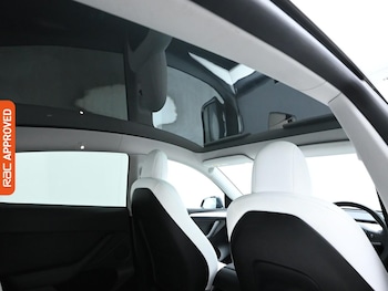 Used Tesla Model Y 2022 for sale - 75823790: Photo
