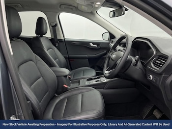 Used Ford Kuga 2021 for sale - 77872622: Photo