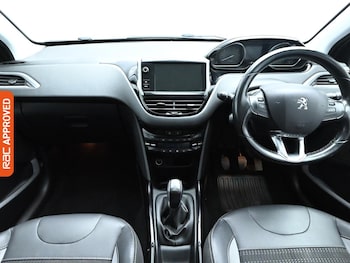 Used Peugeot 2008 2018 for sale - 75536389: Photo