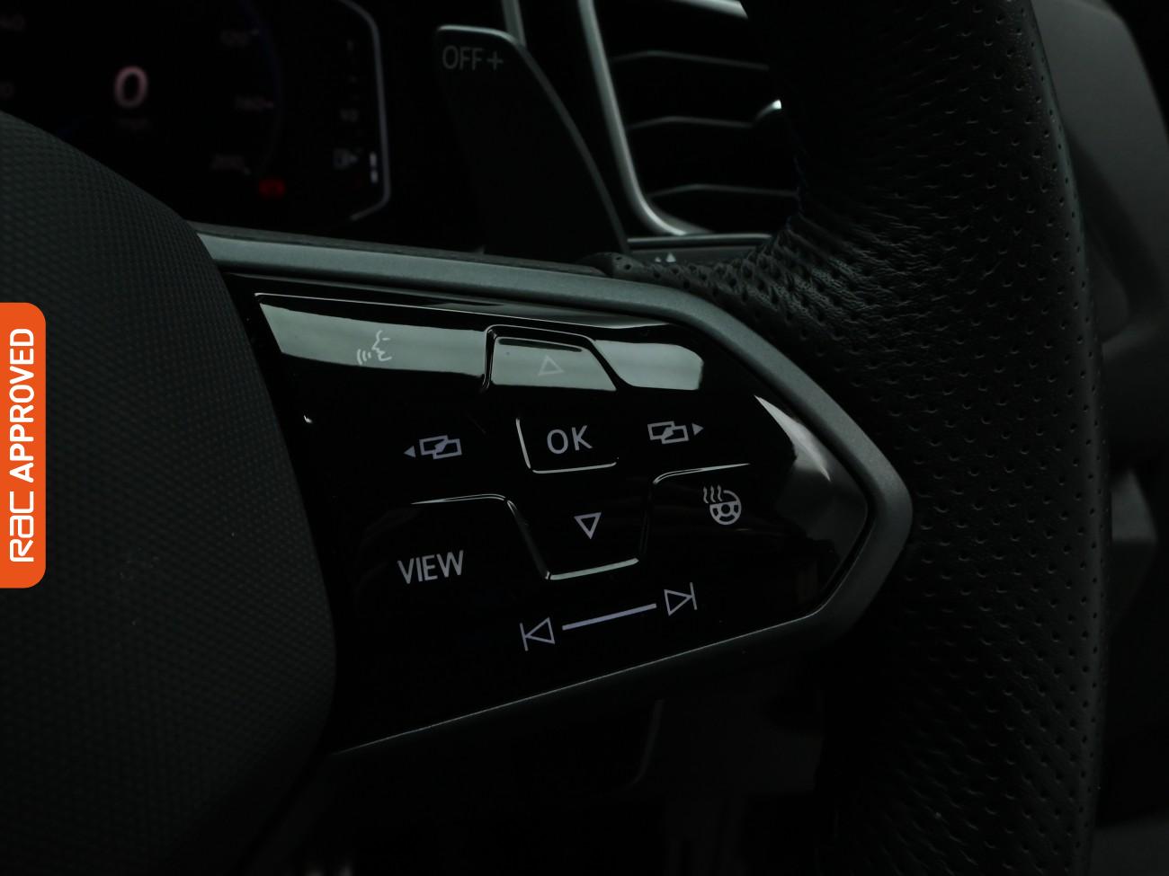 Used Volkswagen T-Roc 2023 for sale - 76509174: Photo 24