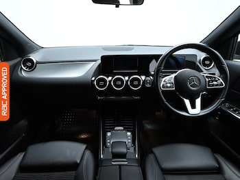 Used Mercedes-Benz GLA 2021 for sale - 76385460: Photo