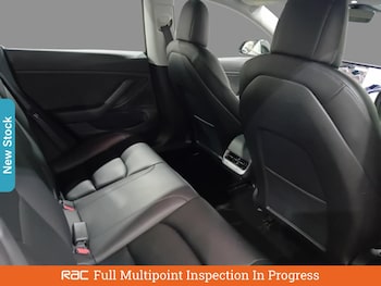 Used Tesla Model 3 2025 for sale - 76158248: Photo 4