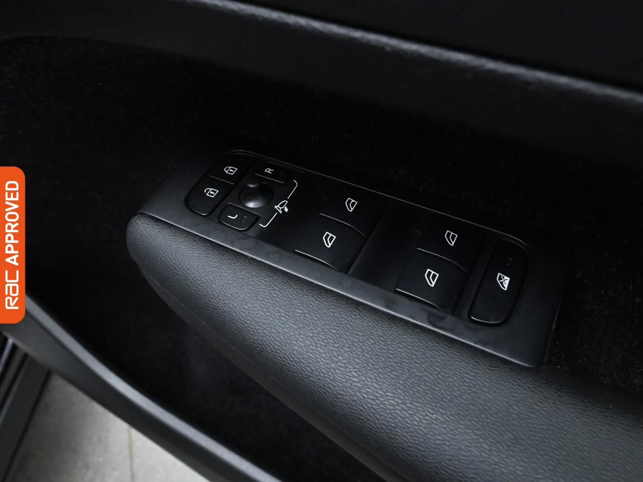 Used Volvo XC40 2020 for sale - 76481123: Photo 31