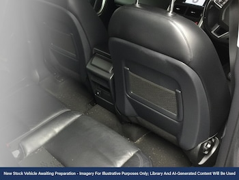 Used Land Rover Discovery Sport 2018 for sale - 76515915: Photo