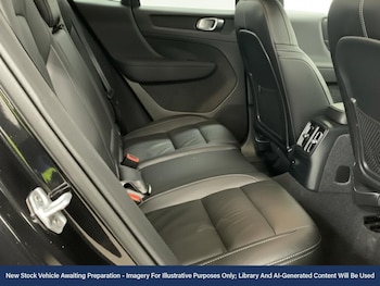 Used Volvo XC40 2021 for sale - 76520021: Photo