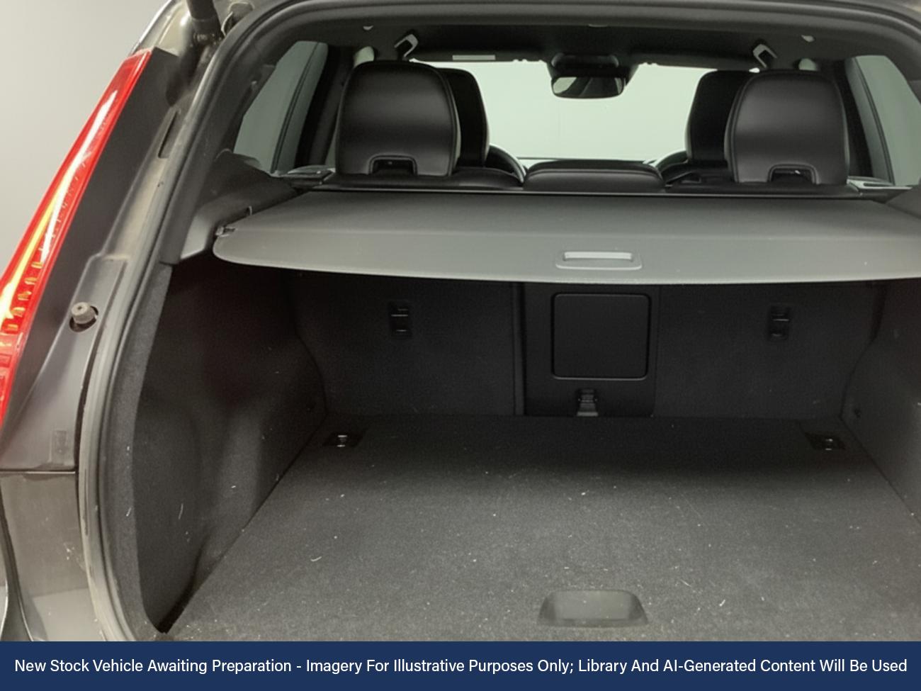 Used Volvo XC40 2021 for sale - 76520021: Photo 6