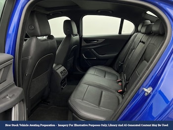 Used Jaguar XE 2019 for sale - 79198012: Photo