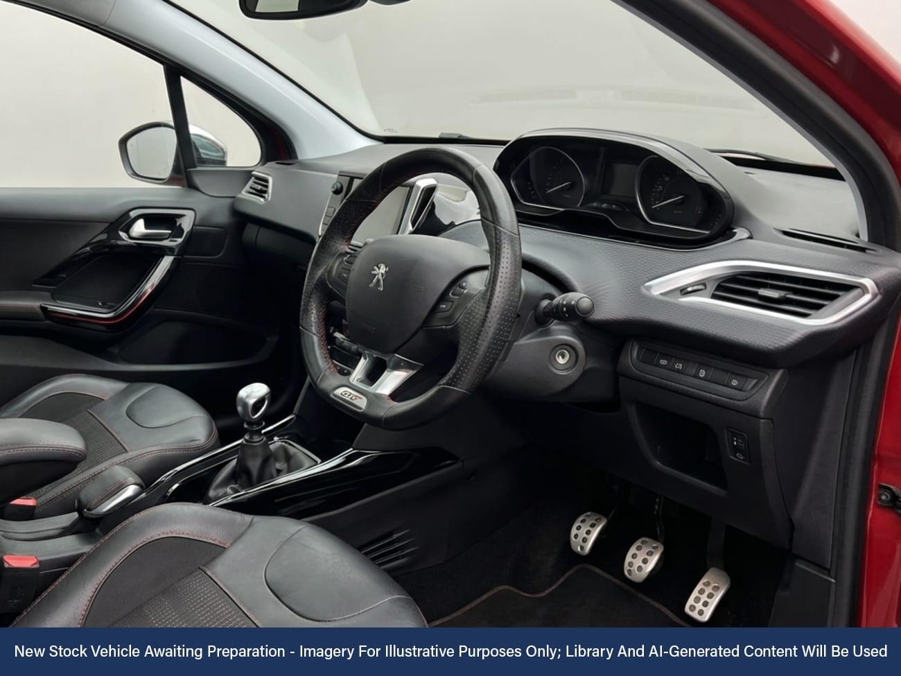 Used Peugeot 2008 2018 for sale - 77340789: Photo 3