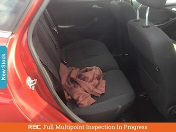 Used Ford Focus 2015 for sale - 75699701: Photo