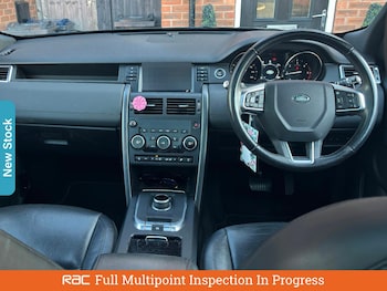 Used Land Rover Discovery Sport 2019 for sale - 75898497: Photo