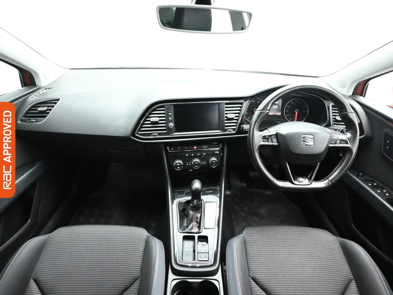 Used SEAT Leon 2019 for sale - 76629928: Photo 2