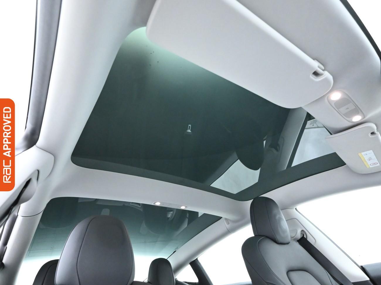 Used Tesla Model 3 2021 for sale - 77117846: Photo 3