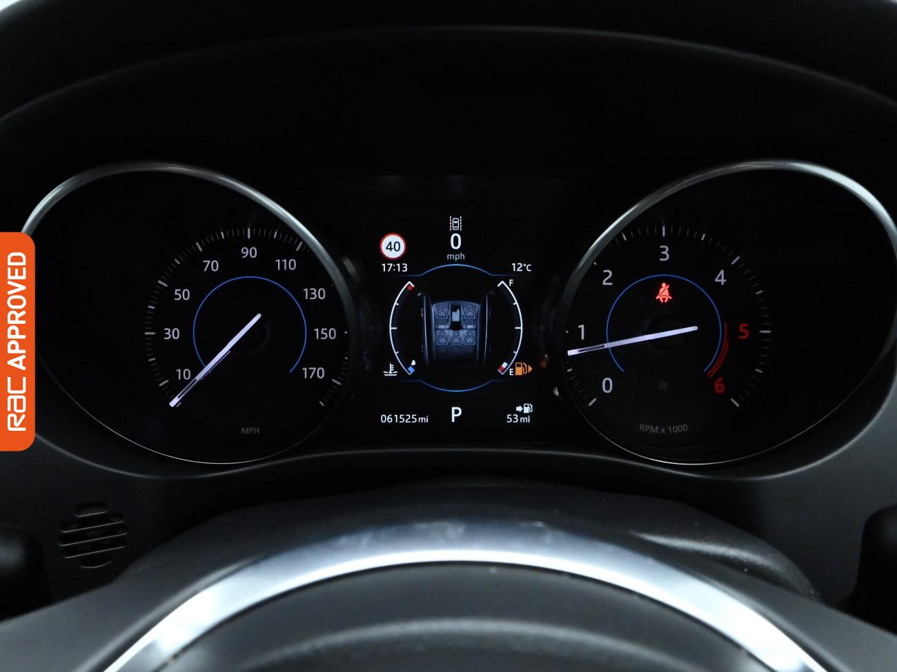 Used Jaguar F-Pace 2016 for sale - 76649210: Photo 11