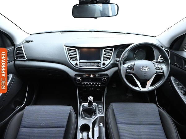 Used Hyundai TUCSON 2017 for sale - 75786431: Photo 2